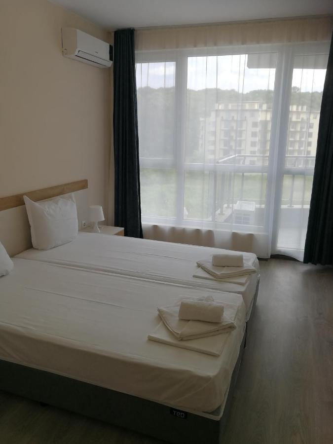 Donchevi Apartments Приморско Экстерьер фото