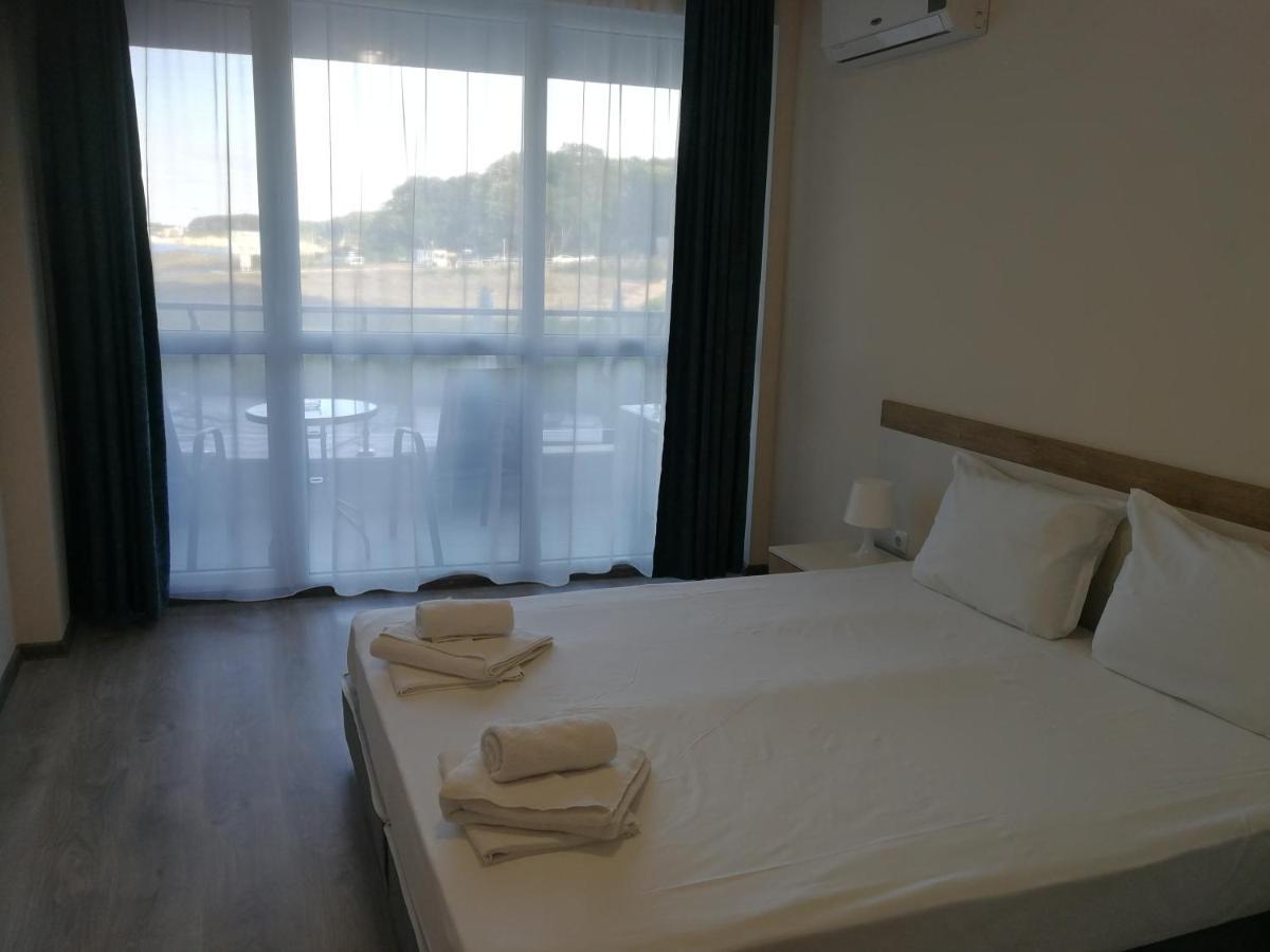 Donchevi Apartments Приморско Экстерьер фото