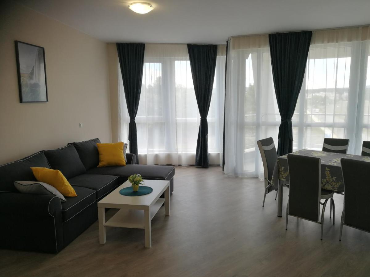 Donchevi Apartments Приморско Экстерьер фото