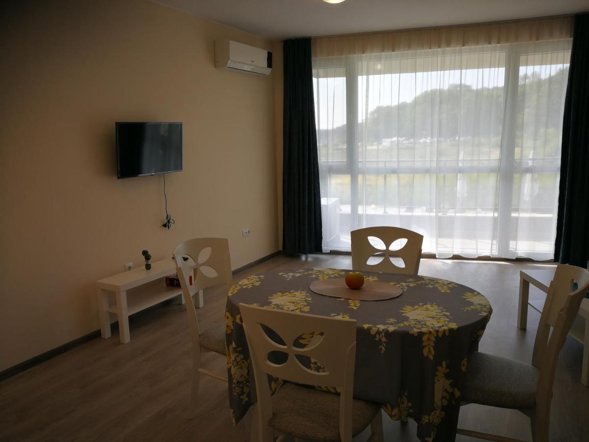Donchevi Apartments Приморско Экстерьер фото