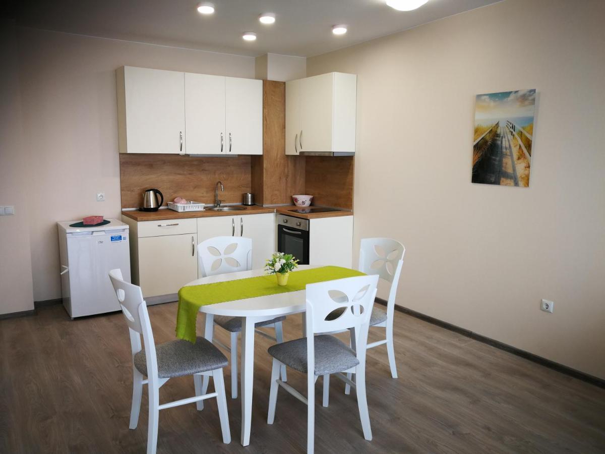 Donchevi Apartments Приморско Экстерьер фото