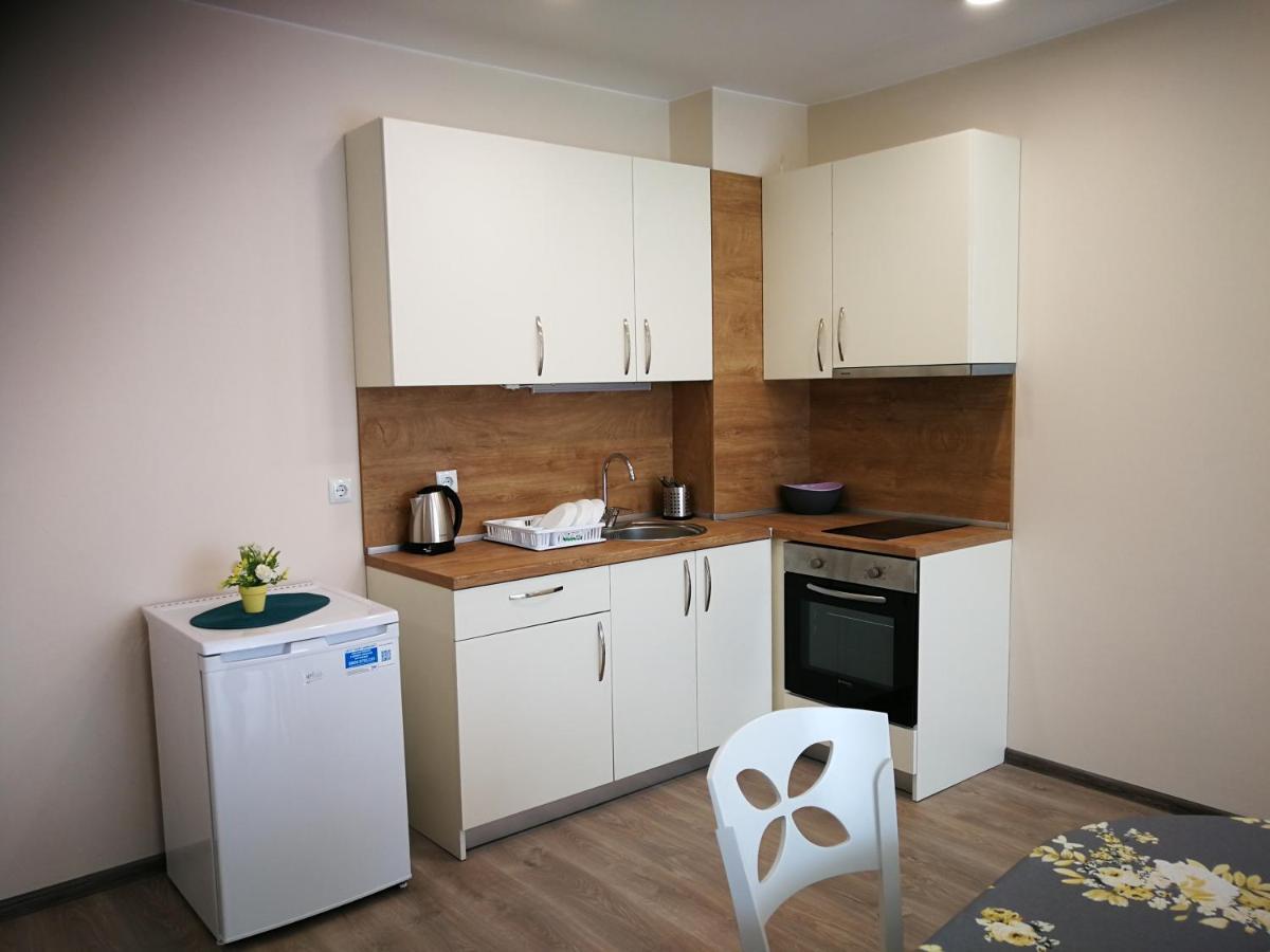 Donchevi Apartments Приморско Экстерьер фото