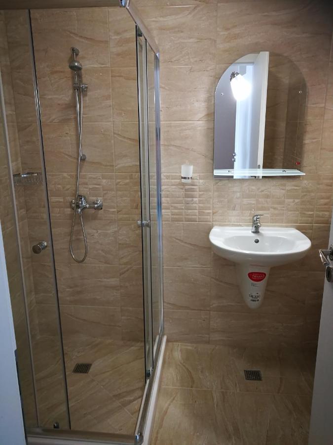 Donchevi Apartments Приморско Экстерьер фото